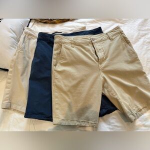 3 Hudson Jeans Khaki, blue and beige Shorts Sz 32